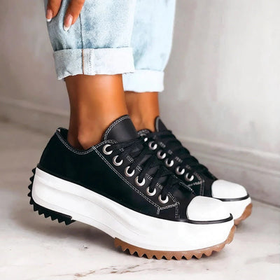 Lola - Orthopaedic shoes