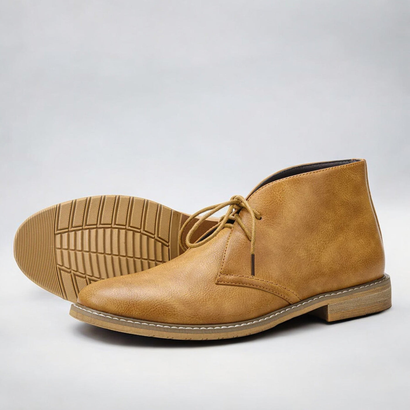 Henry™ | Leather chukka boot