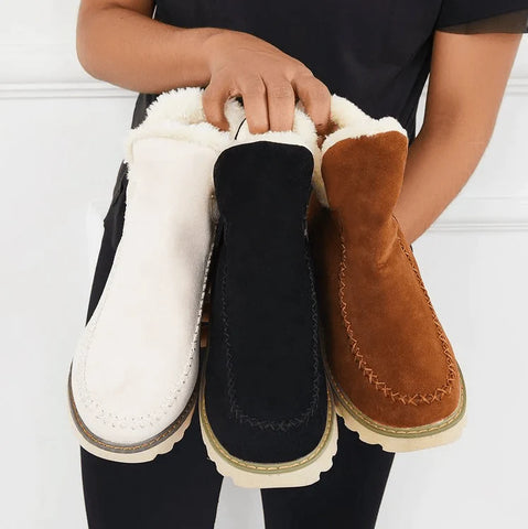 Ava - Women's boot with fleece padding