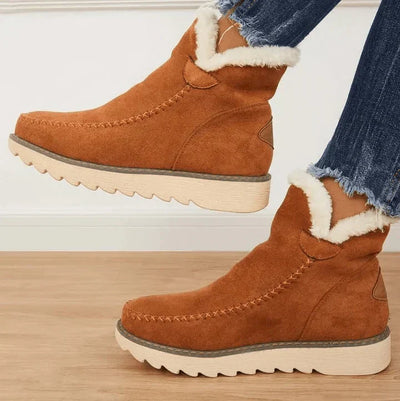 Ava - Women's boot with fleece padding