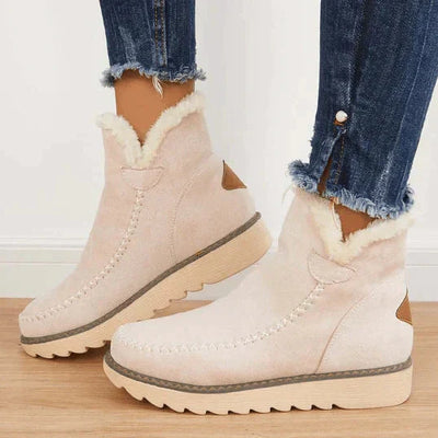 Ava - Women's boot with fleece padding