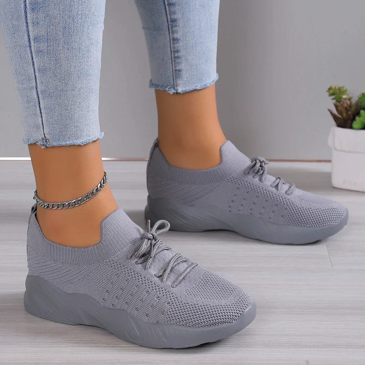 Carlotta | Breathable mesh sports shoes