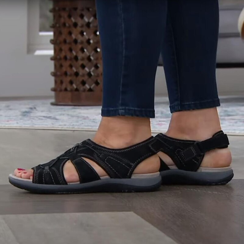 Sienna™ - Fashionable, adjustable summer sandal
