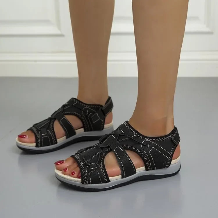 Sienna™ - Fashionable, adjustable summer sandal