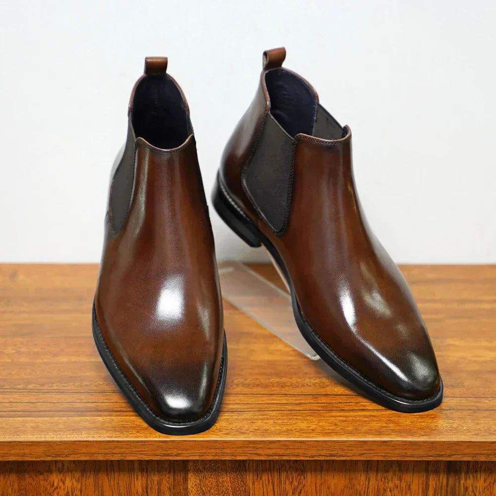 Isaac™ | Sophisticated leather Chelsea boots