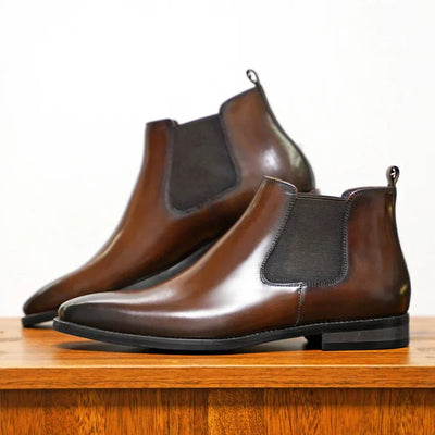 Isaac™ | Sophisticated leather Chelsea boots